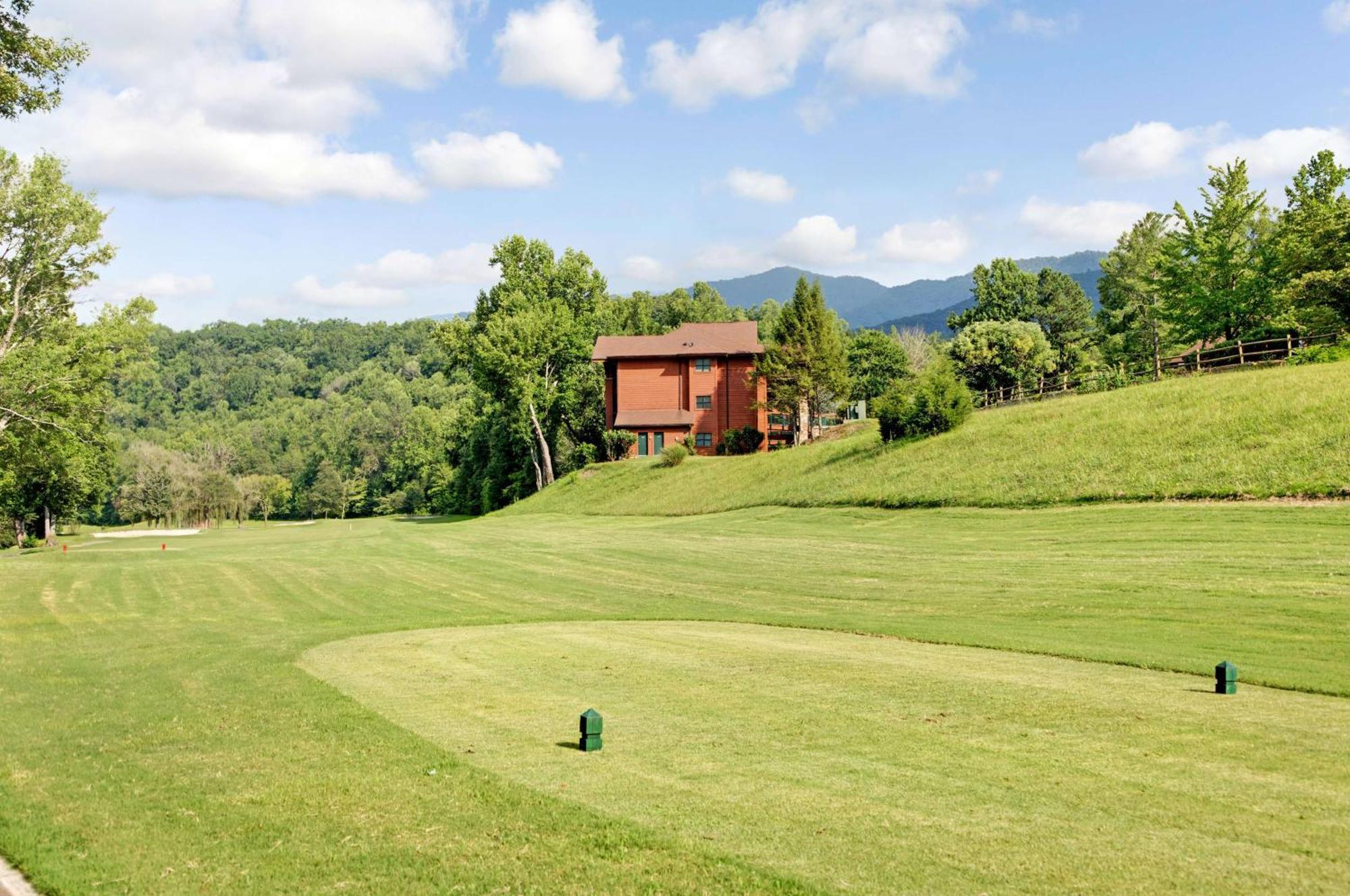 Hilton Vacation Club Bent Creek Golf Village Gatlinburg Pittman Center Exterior foto